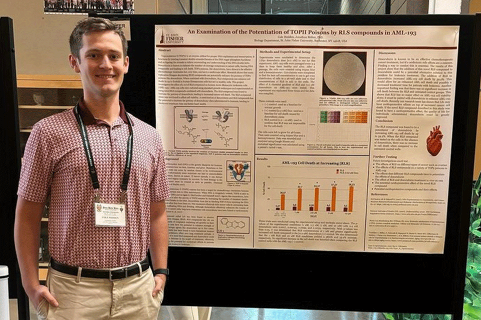 A member of Fisher's chapter of TriBeta presents research at the honor society's regional conference.